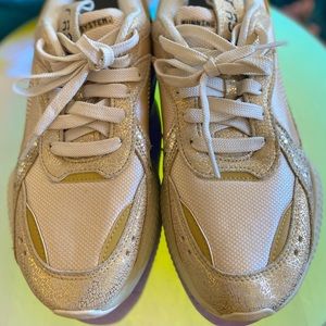 PUMA RUNNING SNEAKERS